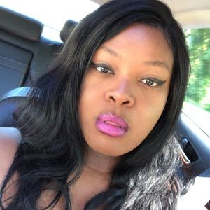 Meet your Posher, Shanetta